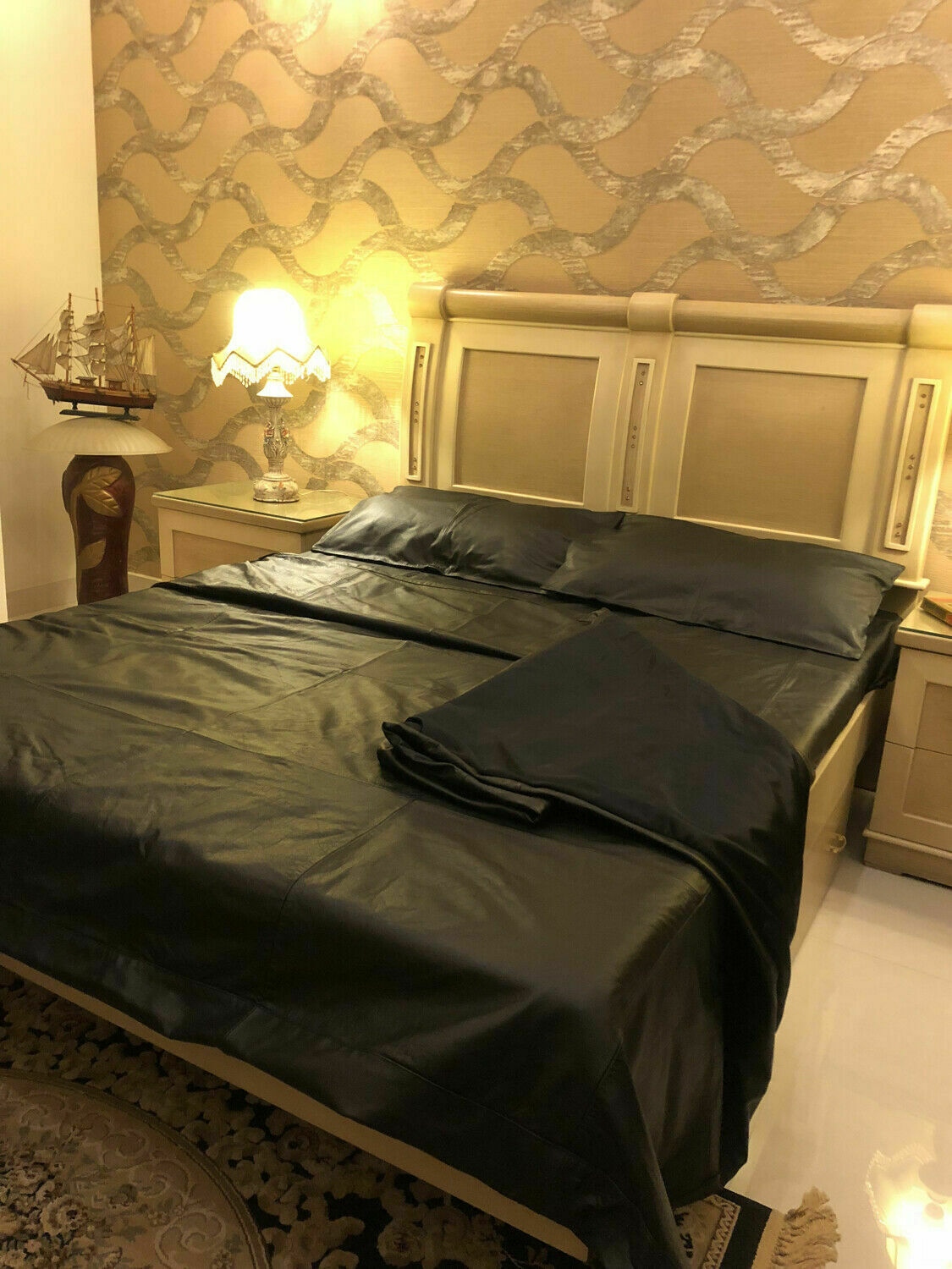 Genuine Leather Super Soft Bed Sheet, Pillow Case and Duvet Cover Bedding Set - Luxurena Leather